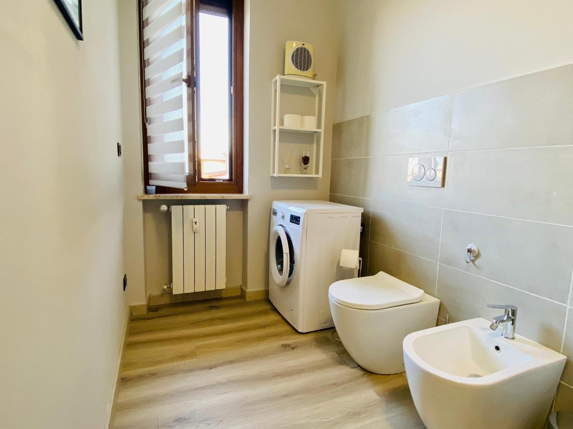 Elegante Appartamento Tre Amis - Doppio Garage & Free Wifi - Ac Centallo Exterior foto