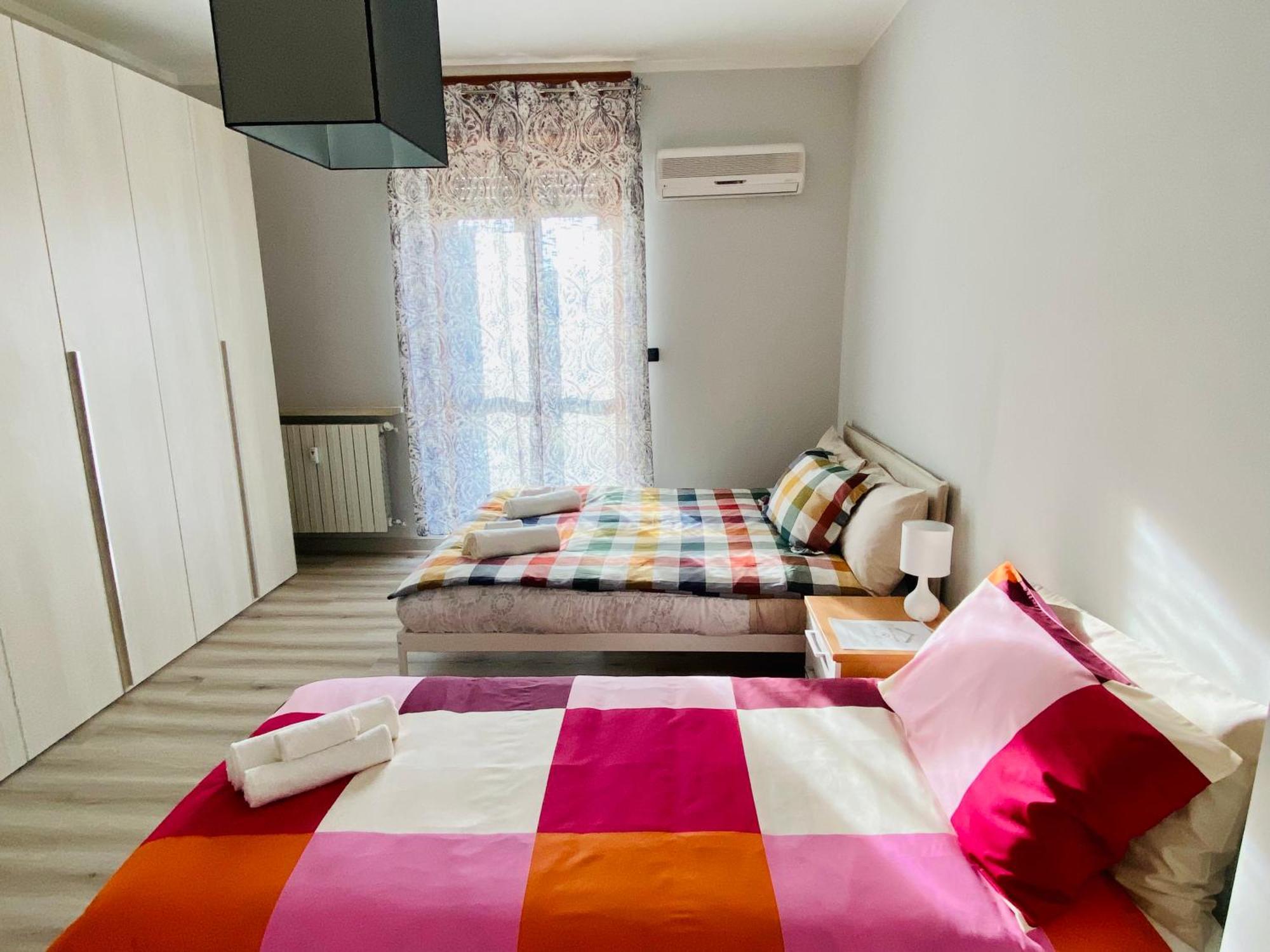 Elegante Appartamento Tre Amis - Doppio Garage & Free Wifi - Ac Centallo Exterior foto